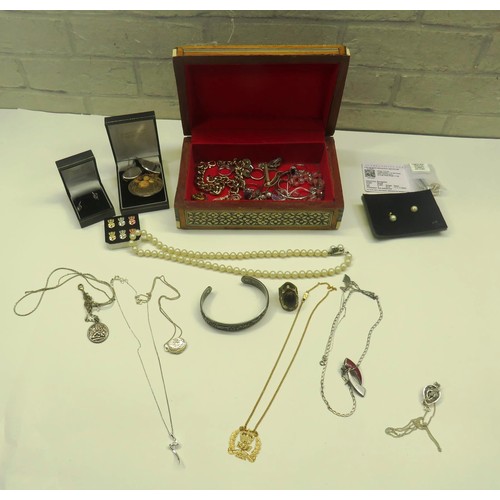 2 - BOX OF JEWELLERY INCLUDING SILVER
