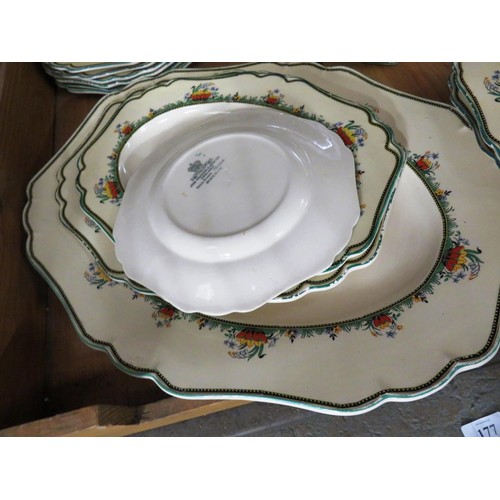 197 - ROYAL IVORY DINNER SERVICE SET - JOHN MADDOCK & SON'S