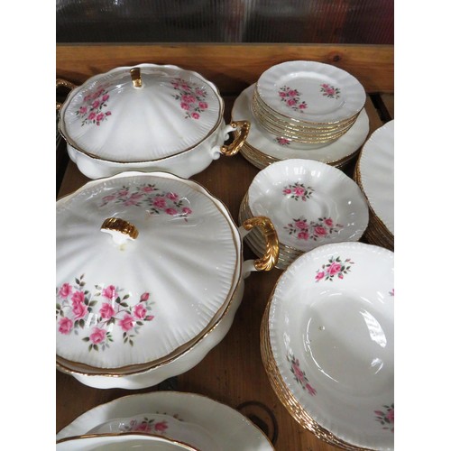 198 - FINE BONE CHINA DINNER SERVICE WITH ROSES PATTERN AND GILT