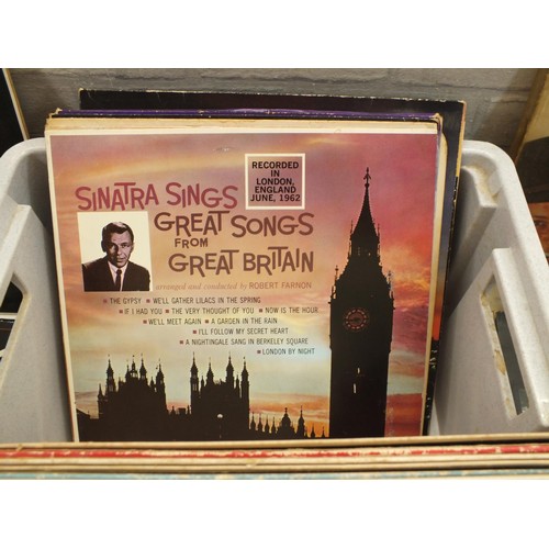 132 - FRANK SINATRA MEMORABILIA INCLUDES SIGNED PHOTOGRAPH, RECORDS & 1978 PROGRAMME FROM ROYAL FESTIVAL H... 