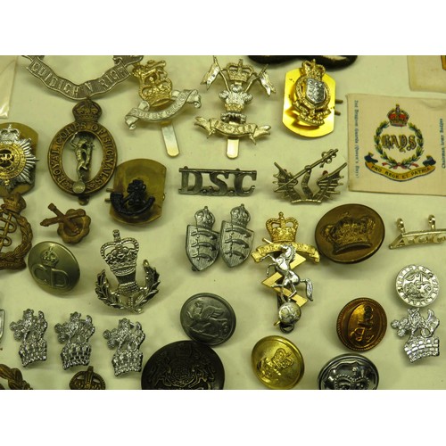 57 - BAG OF MILITARIA, BADGES, BUTTONS, CARDS ETC