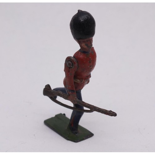 536 - LEAD SOLDIER WITH MOVEABLE ARM