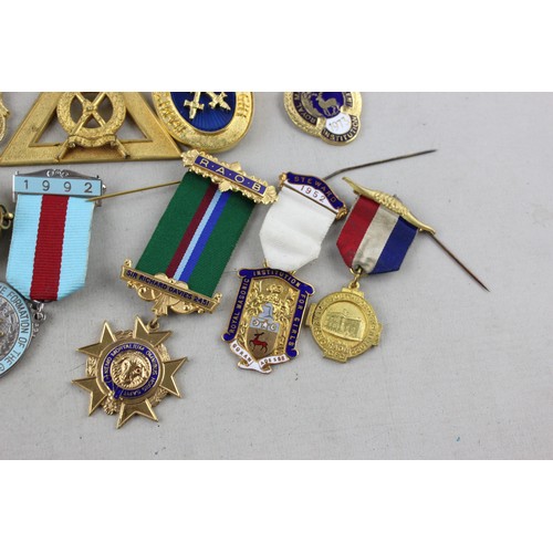 427 - 12 x Assorted Vintage MASONIC & RAOB Jewels / Medals Inc Steward Etc