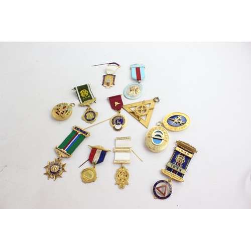 427 - 12 x Assorted Vintage MASONIC & RAOB Jewels / Medals Inc Steward Etc