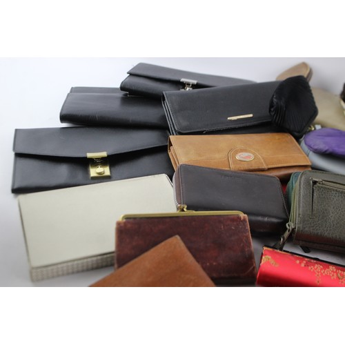 518 - 40 x Assorted Ladies / Gents PURSES & WALLETS Inc Coin, Leather, Cath Kidston