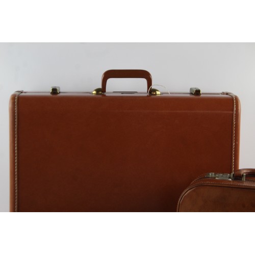 520 - 3 x Antique / Vintage Suitcases Various Sizes Inc. Leather, Silk Lined, Skyline