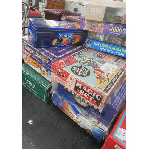 336 - JOBLOT OF GAMES AND JIGSAWS