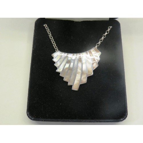 387 - SILVER ART DECO NECKLACE