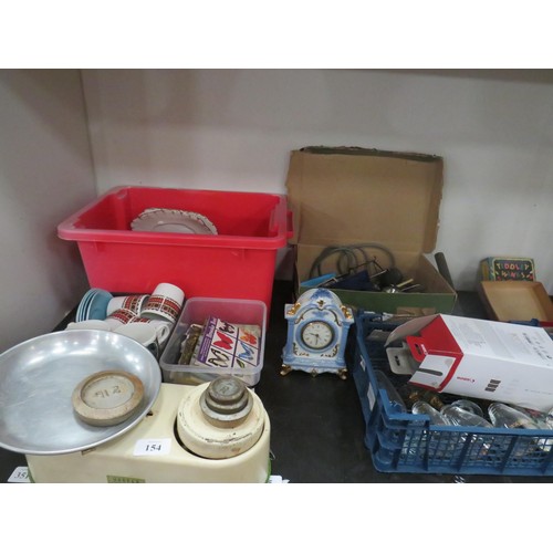 154 - SHELF LOT OF MISCELLANEOUS INCLUDING ROYAL DOULTON, DICKENS WARE, SCALES AND VARIOUS OTHER VINTAGE I... 