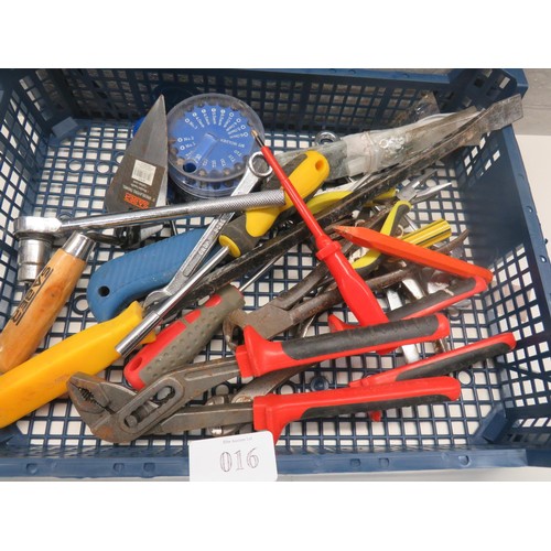 16 - SELECTION OF TOOLS