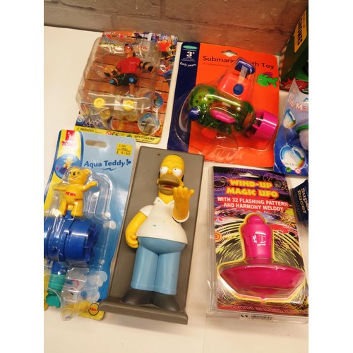 11 - SELECTION OF VINTAGE GAMES AND TOYS I.E SIMPSONS EXTREME SKATEBOARD, MONOPOLY, GLADIATOR, WIND UP TO... 