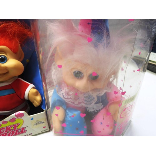 193 - SELECION OF SEVEN TROLL DOLLS