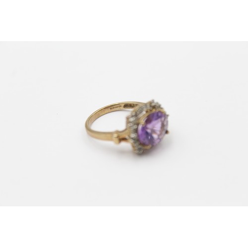 405 - 9ct Gold Vintage Amethyst & Clear Gemstone Cocktail Ring (4.3g) - SIZE O