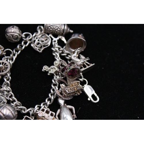 412 - Vintage .925 Sterling Silver CHARM BRACELET inc. Frog, Monument, Crown (66g)