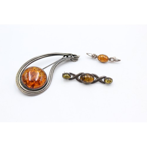 460 - 3 x Vintage .925 Sterling Silver AMBER BROOCHES inc. Baltic, Green (26g)