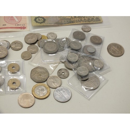 85 - BAG OF BANKNOTES AND COINS