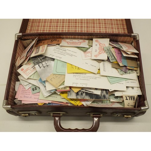 90 - OLD SUITCASE FULL OF VARIOUS RAILWAY EPHEMERA