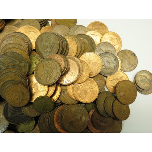 500 - 3.3KG OF COPPER PENNIES & HALF PENNIES ALL MONARCHS VICTORIA TO ELIZABETH