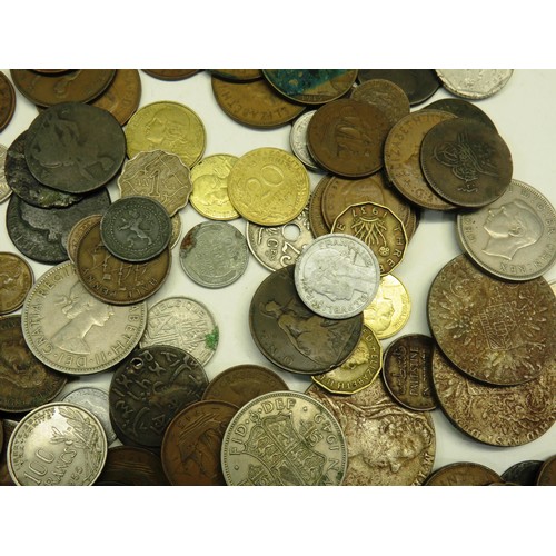 504 - ASSORTED WORLD COINS