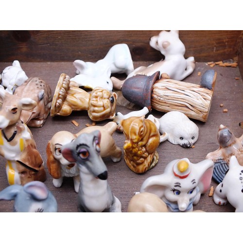 274 - VINTAGE WADE WHIMSIES INCLUDES DISNEY LADY & TRAMP FIGURES, BAMBI ETC