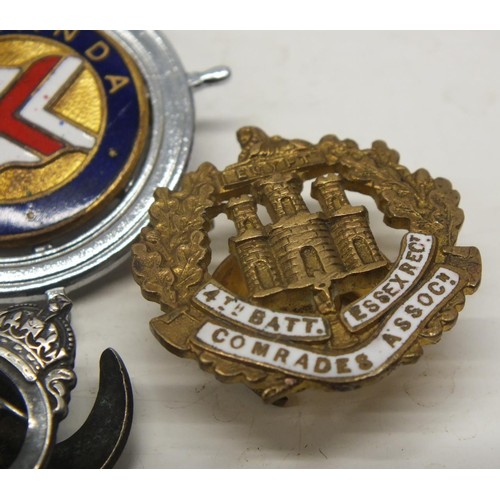 26 - 5 x MILITARY BADGES INCLUDING SILVER SWEETHEART BADGE