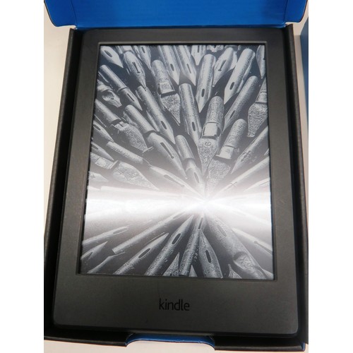 113 - AMAZON KINDLE AS NEW OPEN TO CHARGE