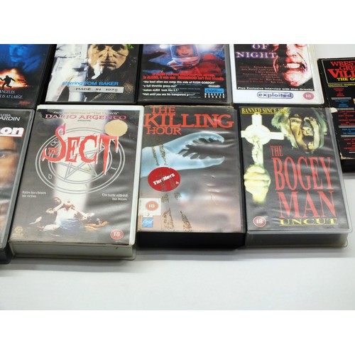 56 - 10 xTEN VINTAGE VHS VIDEOS MAINLY HORROR