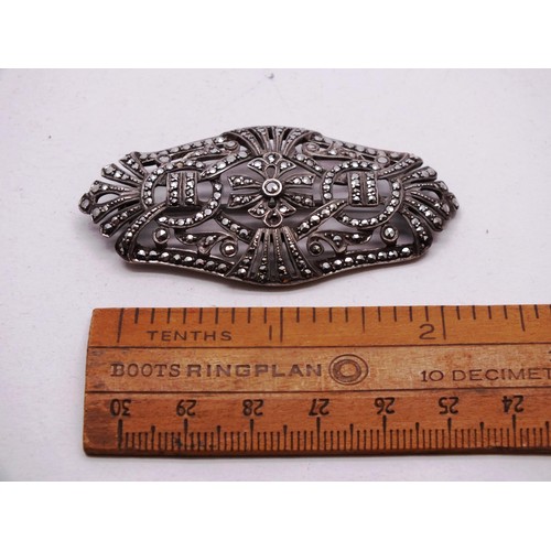 94 - VINTAGE 935 SILVER MARCASITE BROOCH