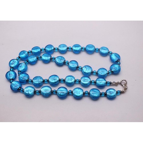 203 - ELECTRIC BLUE FOIL GLASS BEAD 20