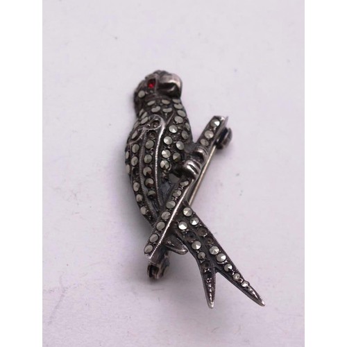 64 - VINTAGE SILVER MARCASITE PARROT BROOCH