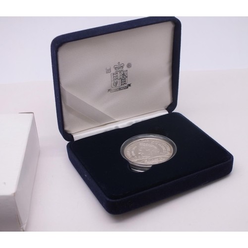 84 - YEAR 2000 SILVER PROOF £5 WITH BOX AND C.O.A