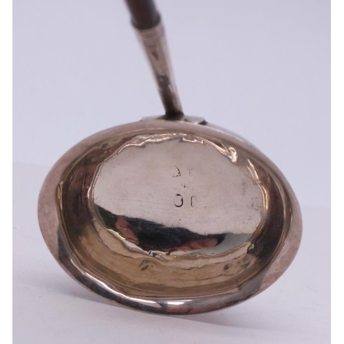 86 - GEORGIAN SILVER LADLE HALLMARKED LONDON 1815