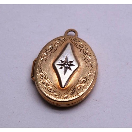 94 - 9CT GOLD DIAMOND LOCKET- 2G