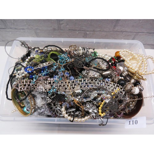 110 - TUB OF COSTUME JEWELLERY