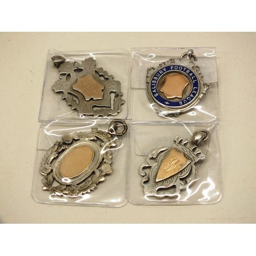 95 - 16 x RARE SILVER AND GOLD FOBS