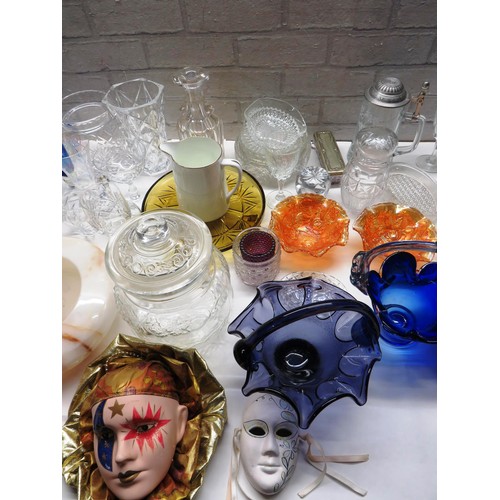 240 - SELECTION OF QUALITY GLASS AND CERAMICS