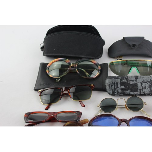 410 - 21 x Assorted Vintage SUNGLASSES Inc Polaroid, Hugo Boss, Zeiss