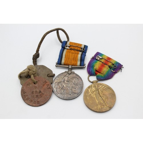 417 - WW1 Medal Pair with I.D Tags To 204277 PTE W.Hay - Seaforth Highlanders