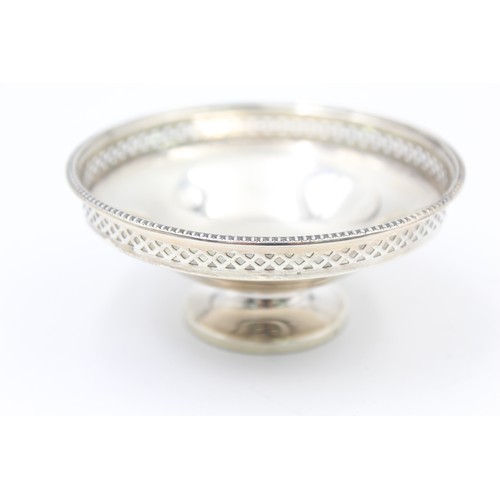 419 - Vintage Hallmarked 1925 Sheffield STERLING SILVE Bon Bon / Trinket Dish (53g)