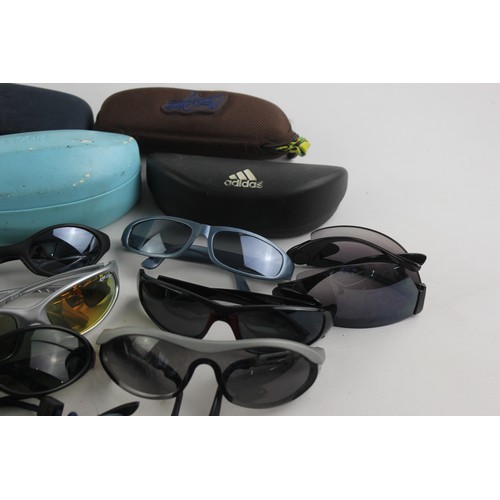 418 - 25 x Assorted SPORTS STYLE Sunglasses Inc. Escada, Osiris, Bloc