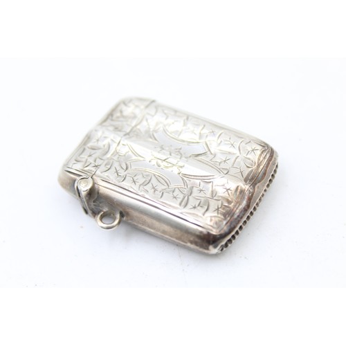 427 - Antique Hallmarked 1912 Birmingham STERLING SILVER Vesta / Match Case (18g)