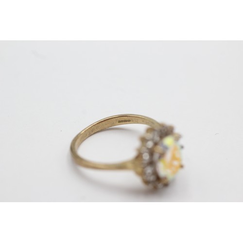 448 - 9ct gold vintage clear gemstone halo dress ring (3.3g)Size- N