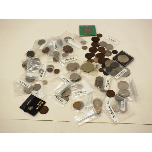 338 - JOBLOT OF ALL WORLD COINS INCLUDES SIXPENCES, 50 PENCES, USA DOLLAR AND HALF DOLLARS