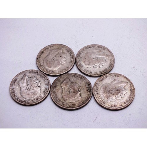 368 - FIVE PRE 1947 SILVER HALF CROWNS 2 x 1928, 1929, 1936 AND 1939