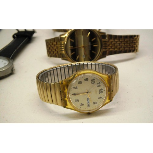 398 - 10x ASSORTED WATCHES TO INCLUDE CASIO AND OTHER DIGITAL WATCHES