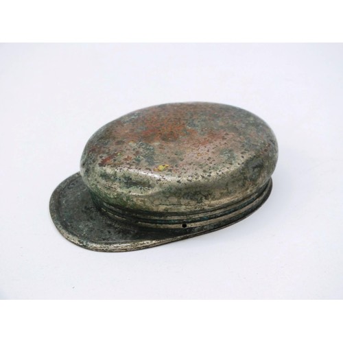 371 - ANTIQUE REPOSE WWI MILITARY HAT SNUFF BOX