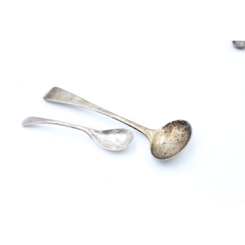 531 - 8 x Antique / Vintage Hallmarked .925 STERLING SILVER Condiment Spoons (40g)