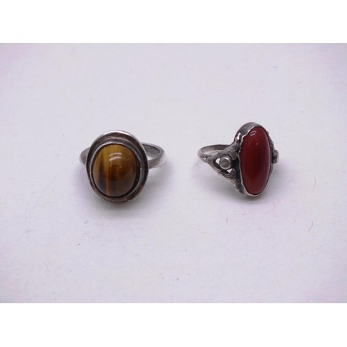 388 - ANTIQUE SILVER CARNELIAN SOLITAIRE RING SIZE E AND ANTIQUE SILVER TIGERS EYE SOLITAIRE RING - SIZE K