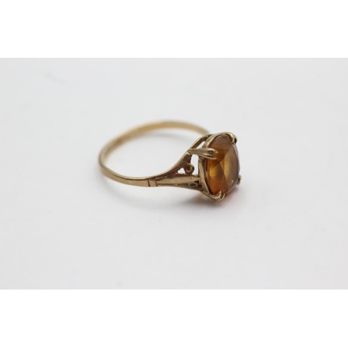 548 - 9ct gold vintage citrine ring (1.8g) size N