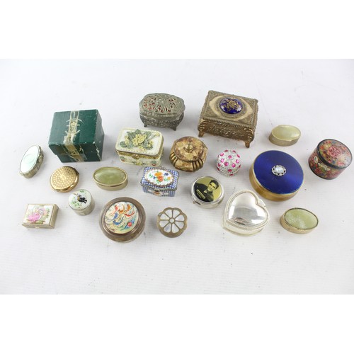 551 - 20 x Vintage Decorative TRINKET / PILL Boxes Inc Porcelain, Shell Etc